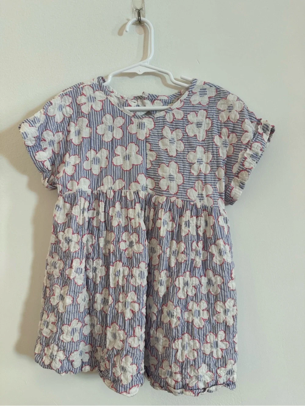 Zara textured floral